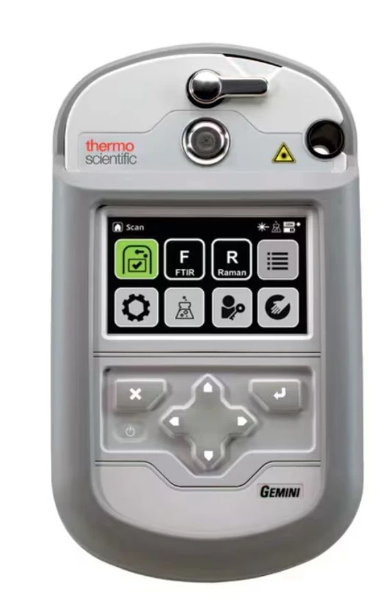 2 THETA: Kombinovaný mobilní FT-IR Raman mobilní spektrometr Gemini (převzato z materiálů firmy Thermo Scientific)