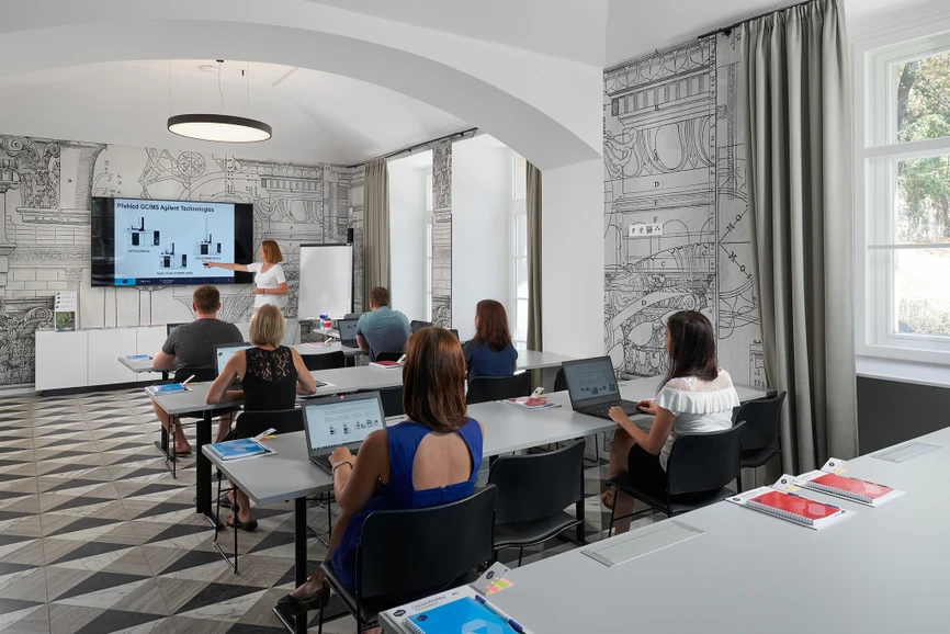 GC školení, uživatelské dovednosti a diagnostika