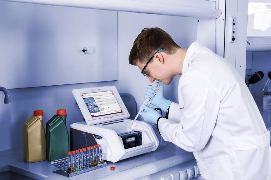 Anton Paar CZ: Anton Paar Lyza 7000 - Lubricants - sampling.jpg