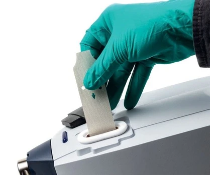 Bruker RoadRunner ruční IMS detektor stopového množství výbušnin a narkotik