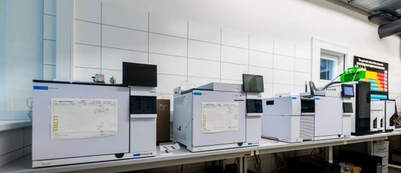 Vývoj metod analýz čistoty vodíku s využitím plynové chromatografie (CDV)