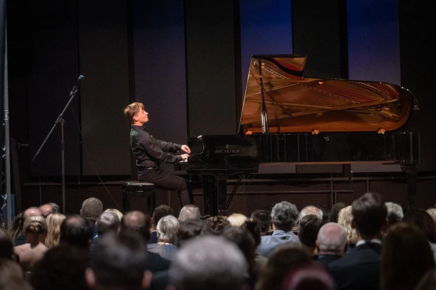 FaF UK/Jan Škop: Farmaceutická fakulta UK oslavila 55. výročí svého vzniku