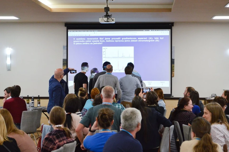 FaF UK: Workshop v oblasti separačních metod Česká chromatografická škola - HPLC.cz 2023