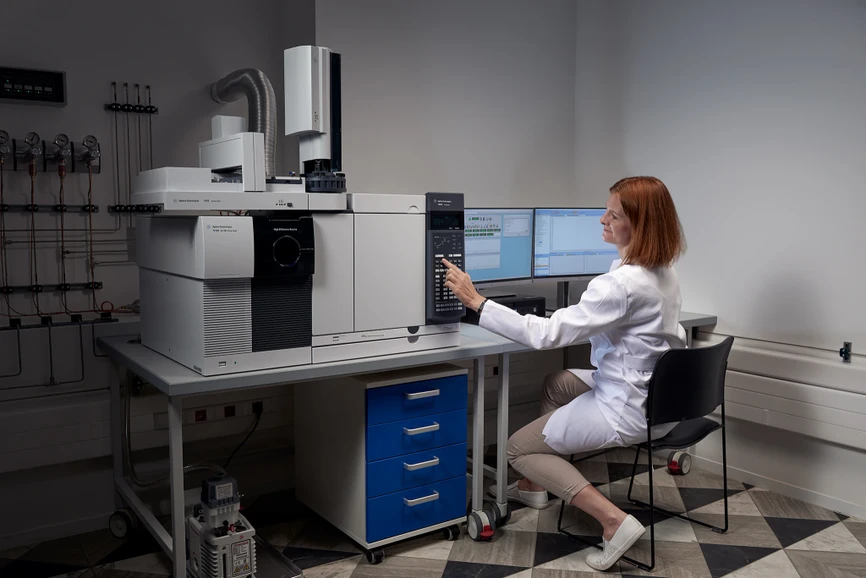 HPST: Demonstrační laboratoř HPST pro separační techniky GCQQQ