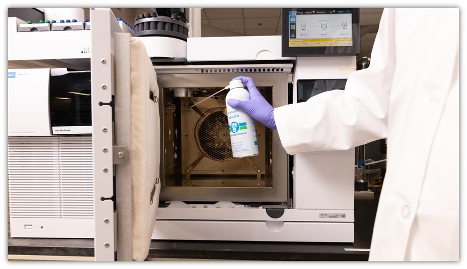 HPST: Identifikace netěsností v iontovém zdroji GCMSD systémů