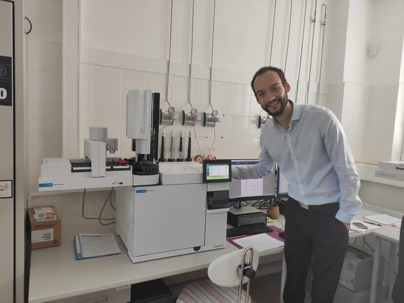 HPST: Instalace Agilent 8890 (Severočeská servisní - laboratoř Severočeských vodovodů a kanalizací)