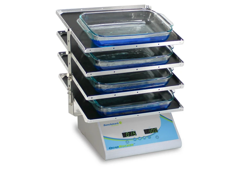 HPST: Víceplatformová kývačka Benchmark QuadRocker