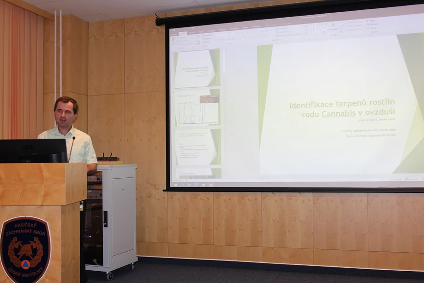 HZS/IOOLB: Identifikace terpenů rostlin rodu Cannabis v ovzduší (Sikora, HZS ČR CHL Třemošná)
