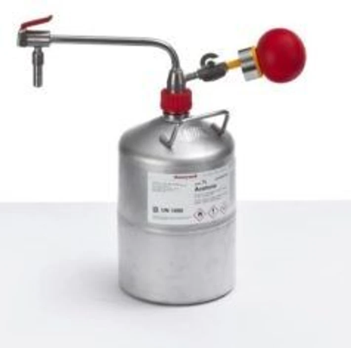 Honeywell: vratné obaly.