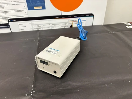 Agilent 59864B Ion Gauge Controller (Testováno)