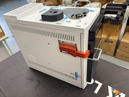 Agilent Intuvo 9000 plynový chromatograf, S/SL, FID, G3950A (Testováno)