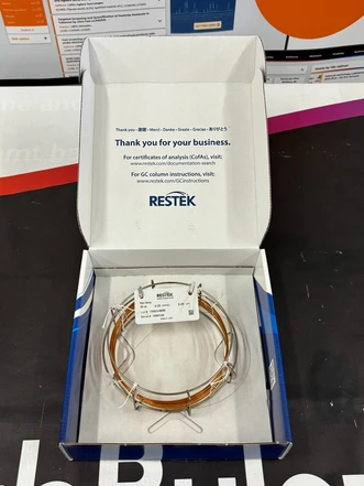 Restek Rxi-5ms GC kapilární kolona, 30 m, 0,25 mm ID, 0,25 µm, 5.0" klec pro Agilent 6850 GC (Testováno)