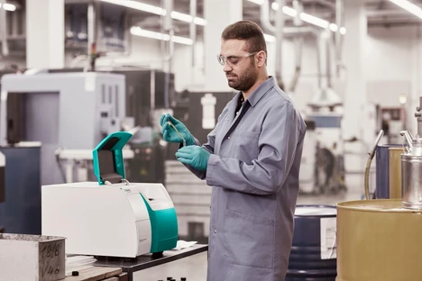 Metrohm NIRS DS2500 analyzátor kapalin