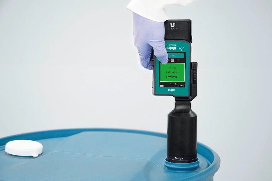 Metrohm: Kontrola API v tabletách pomocí ručního Raman spektrometru Metrohm Mira.