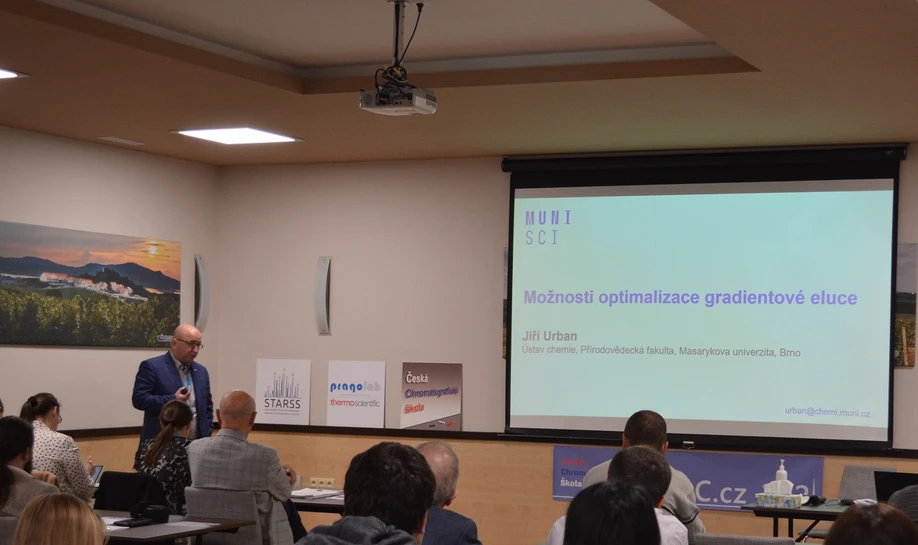 Možnosti optimalizace gradientové eluce (J. Urban)