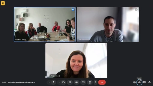 Je úžasné vidět excelentní mladé lidi ze Slovenska, řekla Zuzana Čaputová stipendistům NEX