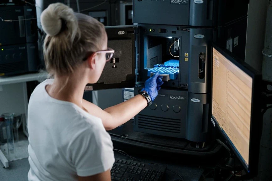 Noc Vedcu 2022: Biotechnologie všemi smysly