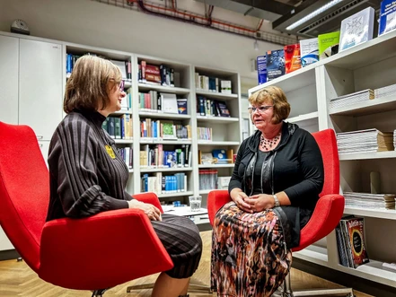 Podcast CHEmic #18 - Peptidy můžou být cestou k účinným lékům, říká Lenka Maletínská 