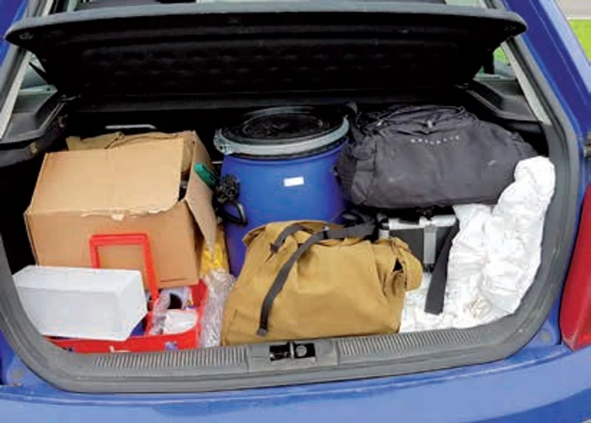 Revue CO: Pohľad na batožinový priestor plne naloženej Fábie