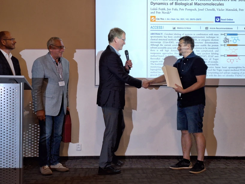 SSJMM: Přednáška laureáta ceny Vladimíra Hanuše v roce 2023 (Zdeněk Kukačka)