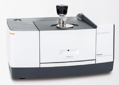 Shimadzu FTIR analyzátor plastů