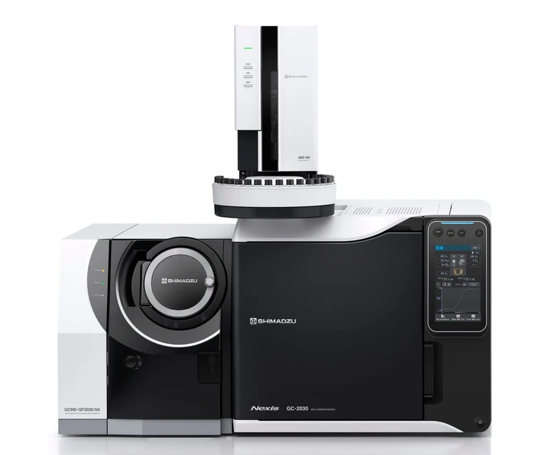 Shimadzu: Obrázek 1 - GCMS Shimadzu-QP2020 NX s autosampler pro kapalný nástřik AOC-30i