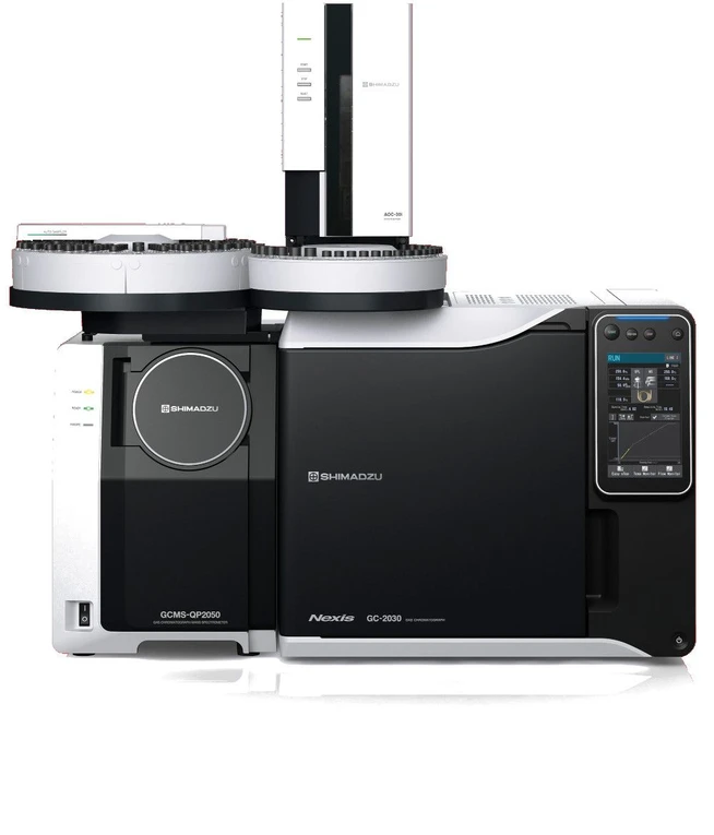 Shimadzu: Přístroj GCMS-QP 2050 s AOC-30i/20s U
