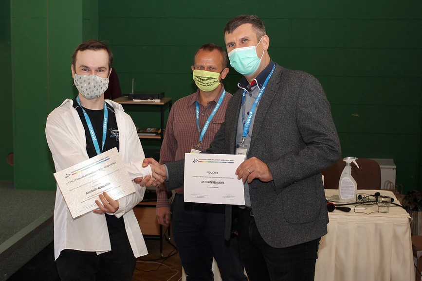 Spektroskopická společnost Jana Marka Marci/Tomáš Hájek: Předání 1. ceny „Mládí vpřed“ sponzorovaná firmou Pragolab