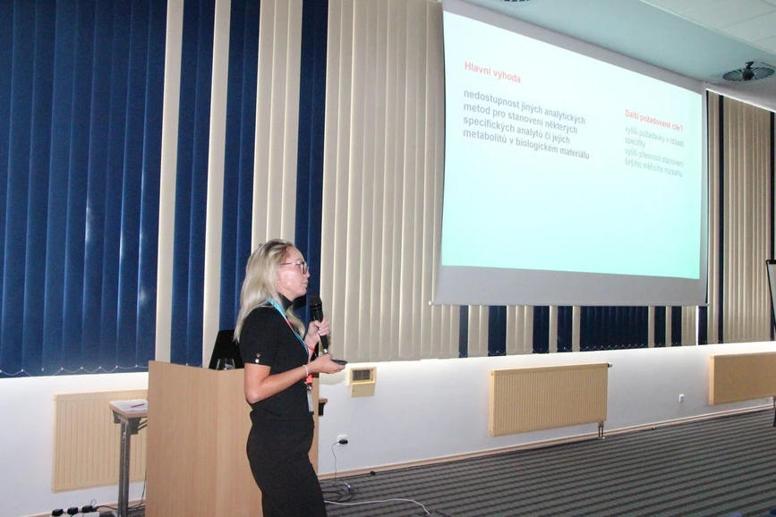 Škola hmotnostní spektrometrie: 26. Škola MS 2025 - Rutinní klinická MS (Eva Klapková)