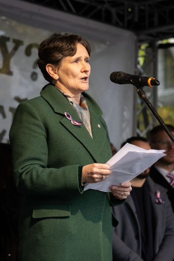 UK Forum/Michal Novotný, Vladimír Šigut: Rektorka Oxfordské univerzity Irene Tracey při proslovu