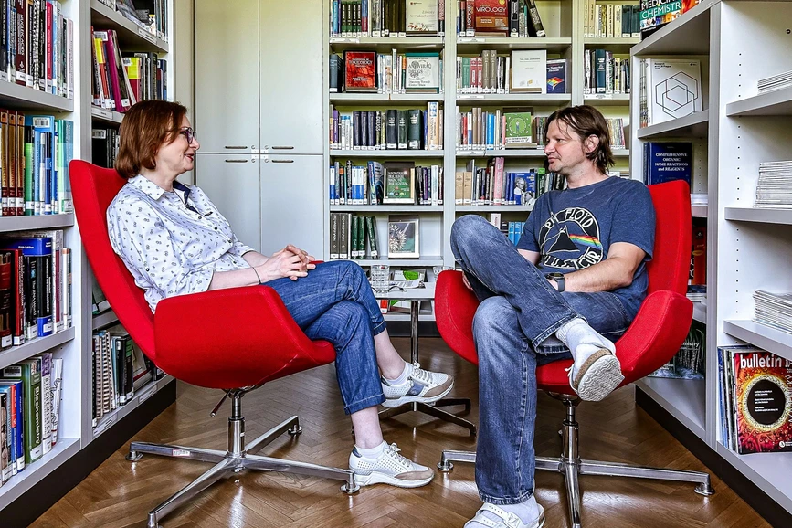 ÚOCHB AV ČR: Podcast CHEmic 30