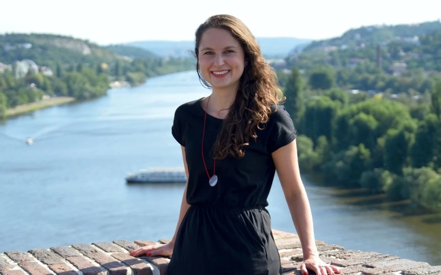 <p>Universitas/Pavla Hubálková: Jak jsem přišla na to, že se chci a mohu živit komunikací vědy</p>
