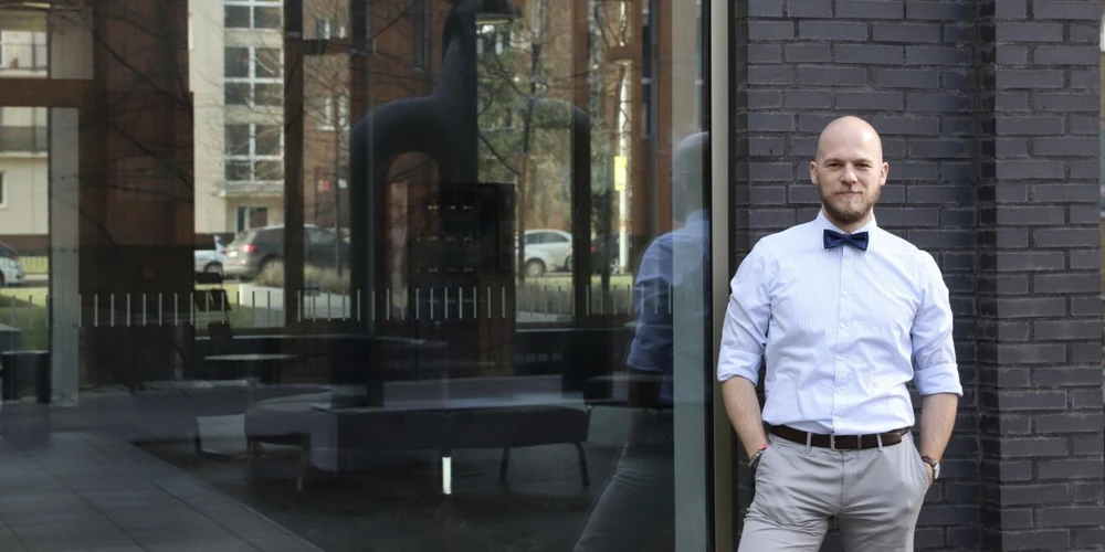 Universitas: RNDr. Matej Antol, Ph.D.