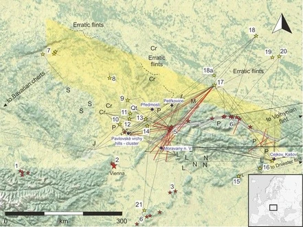 Vědci pomocí určení původu pazourků zmapují mobilitu pravěkých lovců mamutů