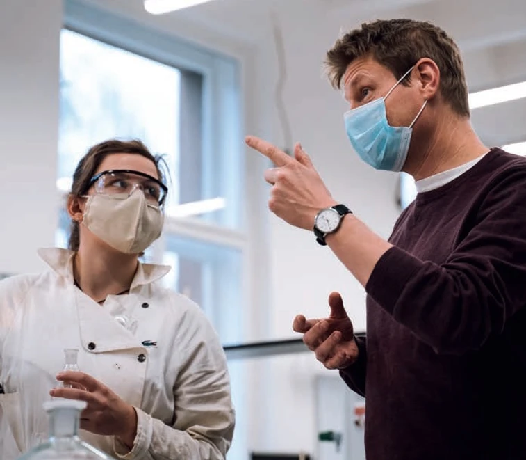 VŠCHT Praha/SPIN: Profesor Petr  Slavíček