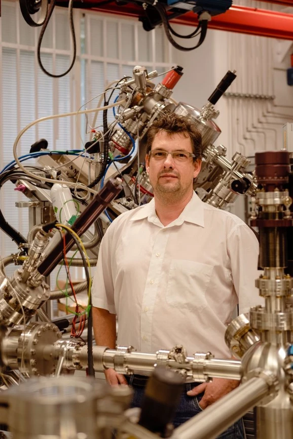 VŠCHT: Graphene Week 2024 - konference na bedrech profesora Zdeňka Sofera