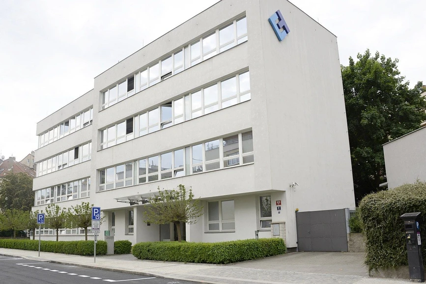 Vědavýzkum.cz: Budova Technologického centra Praha