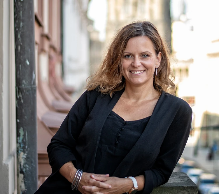 <p>Vědavýzkum.cz: Kateřina Zábrodská: Syndrom vyhoření je riziko pro individuální vědce i celé instituce</p>
