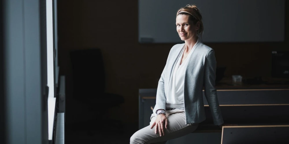 <p>Masarykova univerzita, Magazín M, CC-BY: Barbora Bühnová, proděkanka pro průmyslové partnery na Fakultě informatiky MU.</p>
