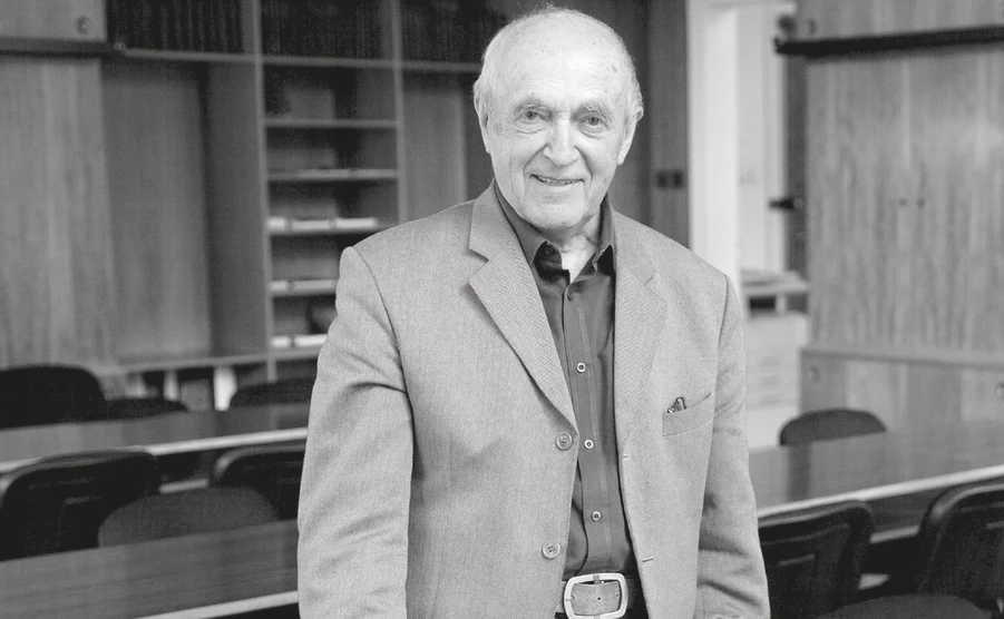 <p>Vysoká škola chemicko-technologická v Praze/Tomáš Princ: DYNAMICKÁ ROVNOVÁHA NA DOSAH? S chemiky z VŠCHT Praha o vědě a rovnosti</p>
