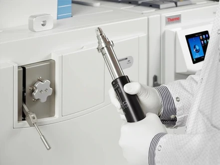 Thermo Scientific Q Exactive GC Orbitrap Hmotnostní spektrometr