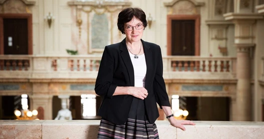 Zažímalová: Mimořádní vědci si zaslouží mimořádné podmínky. To v Česku moc neumíme